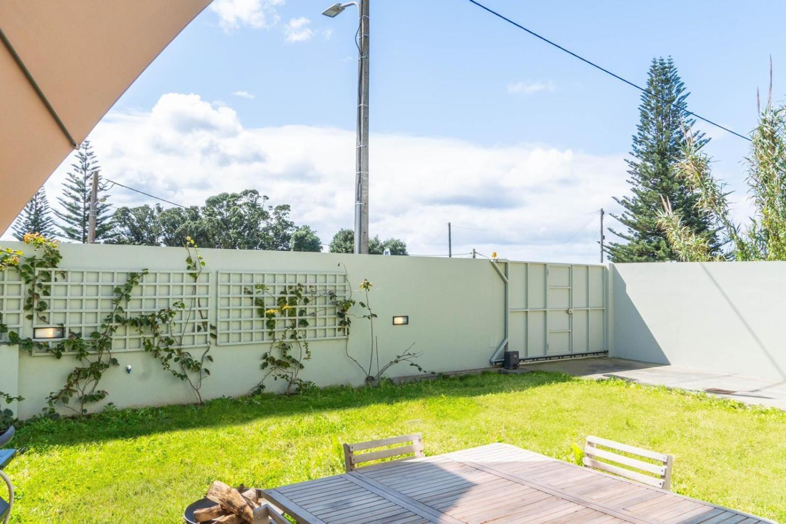 Beach Front Villa ポンタ・デルガダ エクステリア 写真